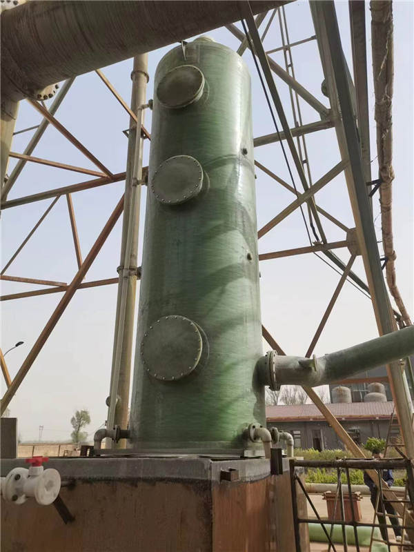 ��������F������